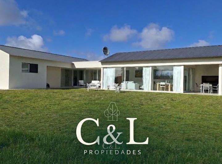 Casa · 162m² · 5 Ambientes