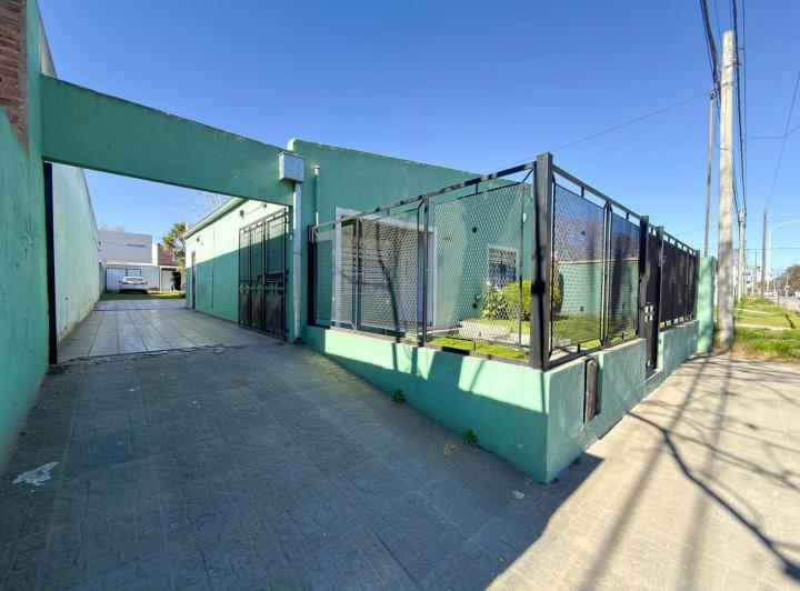 Casa · 150m² · 4 Ambientes · 1 Cochera