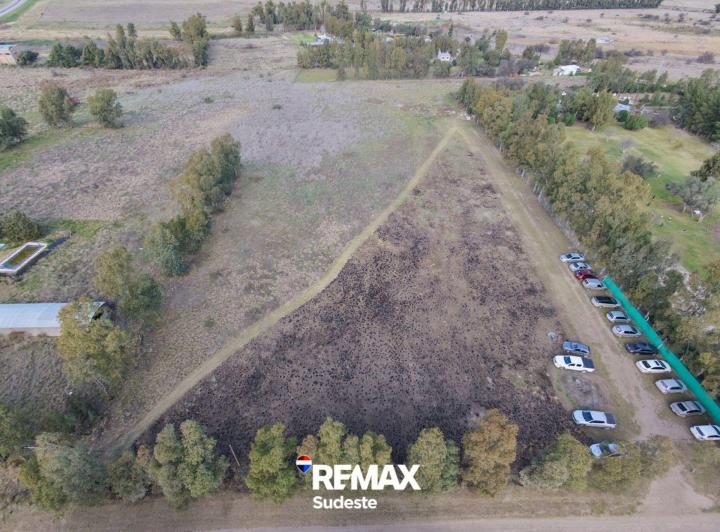 Terreno · 6400m²