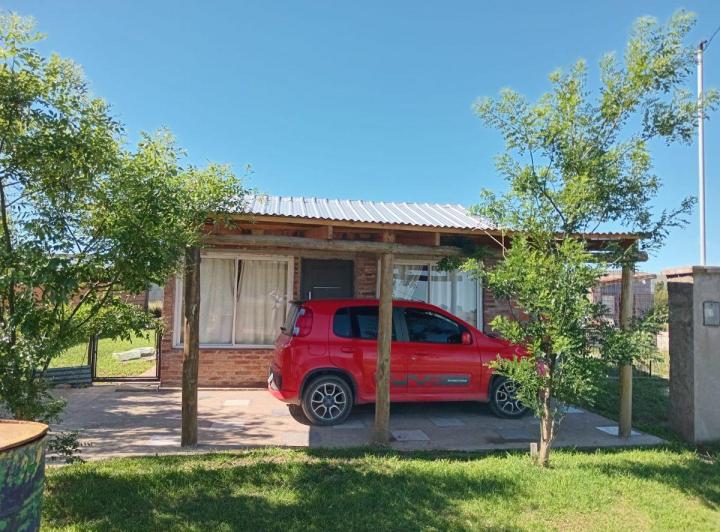 Casa · 60m² · 4 Ambientes · 1 Cochera