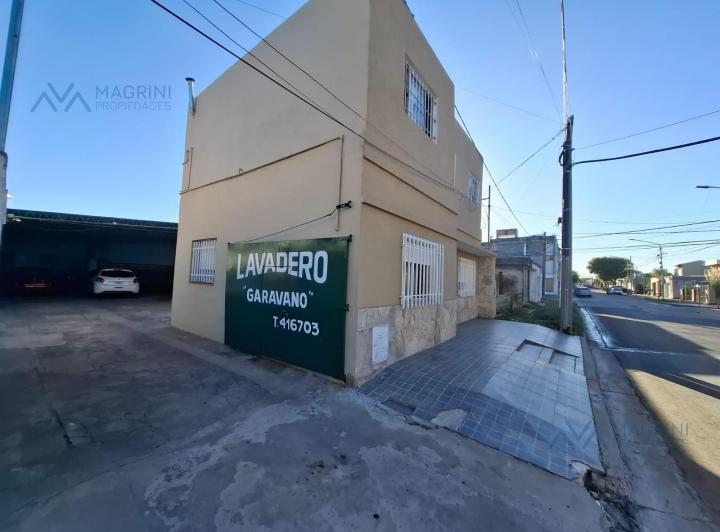 Casa · 206m² · 3 Ambientes · 1 Cochera