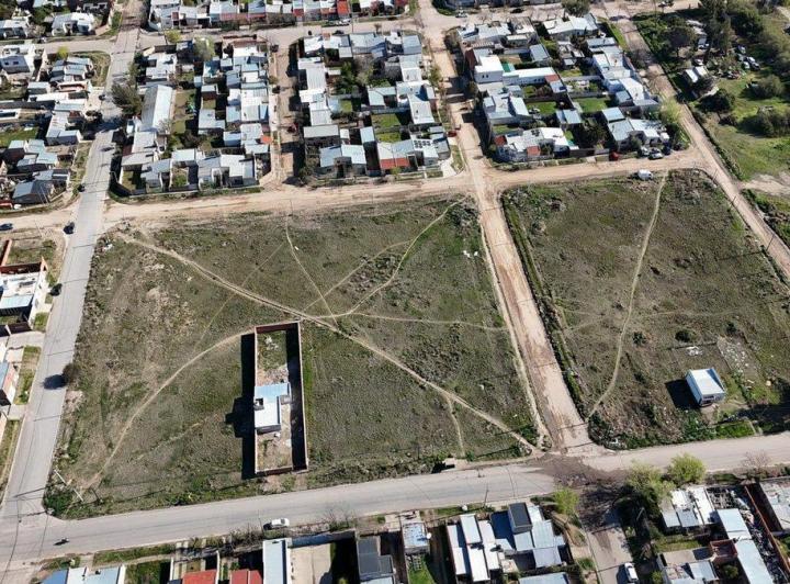 Terreno · 388m²
