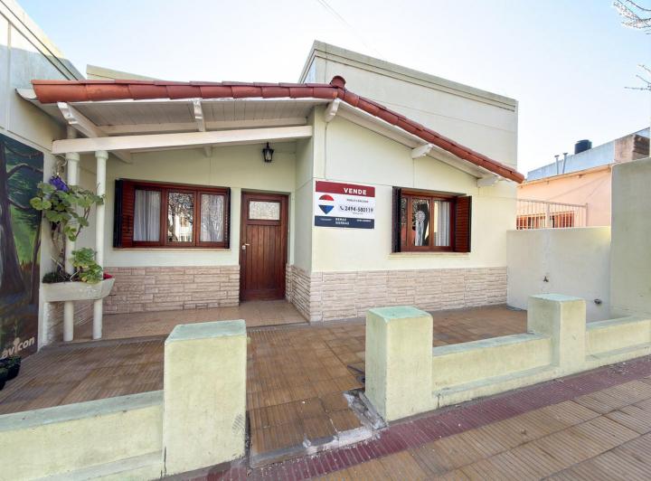 Casa · 115m² · 3 Ambientes · 2 Cocheras