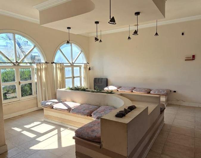 Casa · 350m² · 8 Ambientes · 7 Cocheras