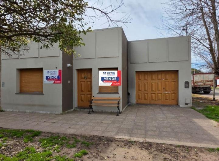 Casa · 185m² · 3 Ambientes · 1 Cochera