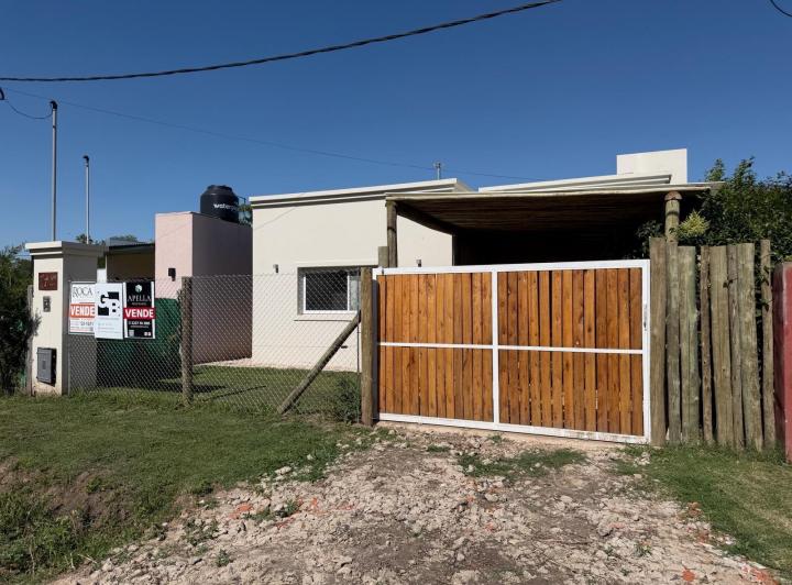 Casa · 76m² · 3 Ambientes · 1 Cochera