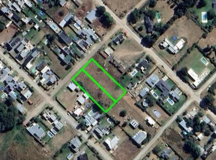 Terreno · 2600m²