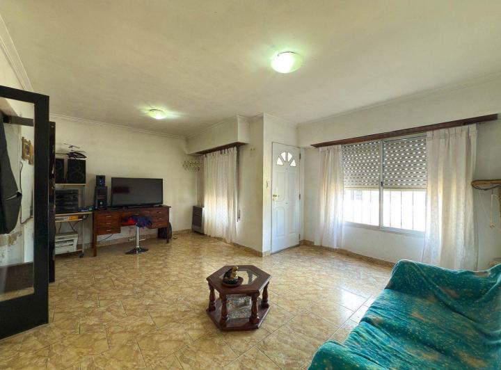 Casa · 183m² · 5 Ambientes · 1 Cochera
