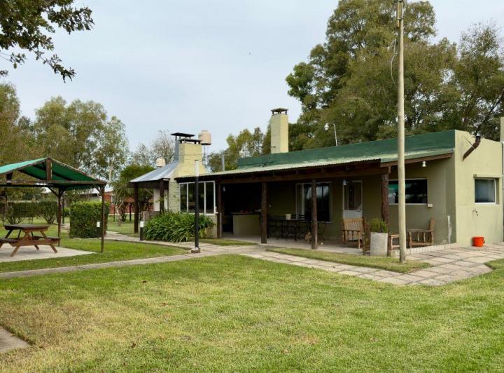 Quinta vacacional · 298m² · 6 Ambientes
