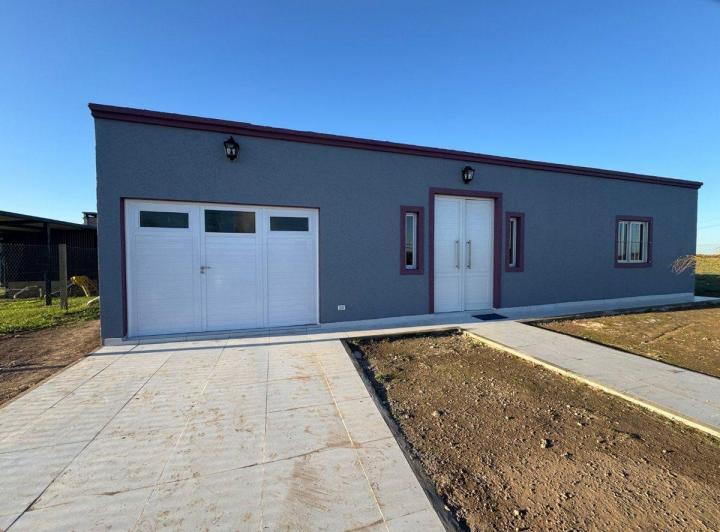 Casa · 155m² · 5 Ambientes · 2 Cocheras