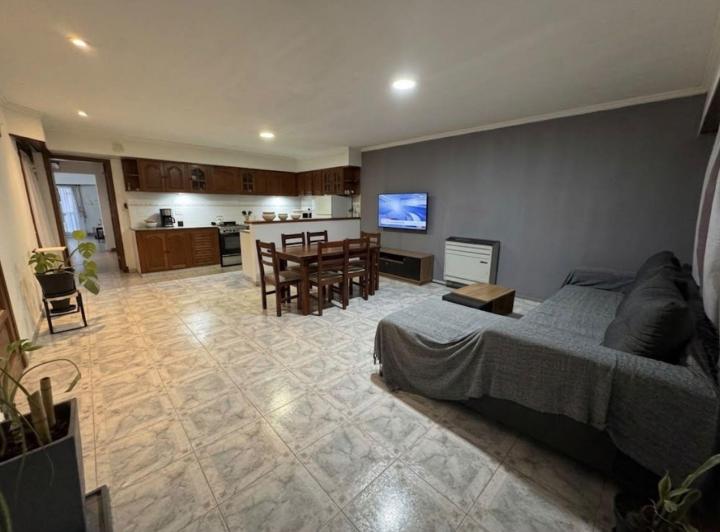 Casa · 132m² · 3 Ambientes · 1 Cochera