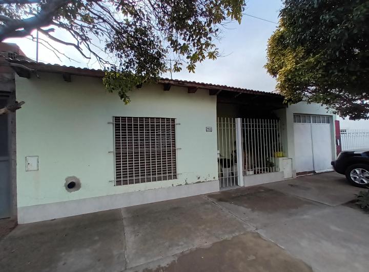 Casa · 81m² · 4 Ambientes · 1 Cochera