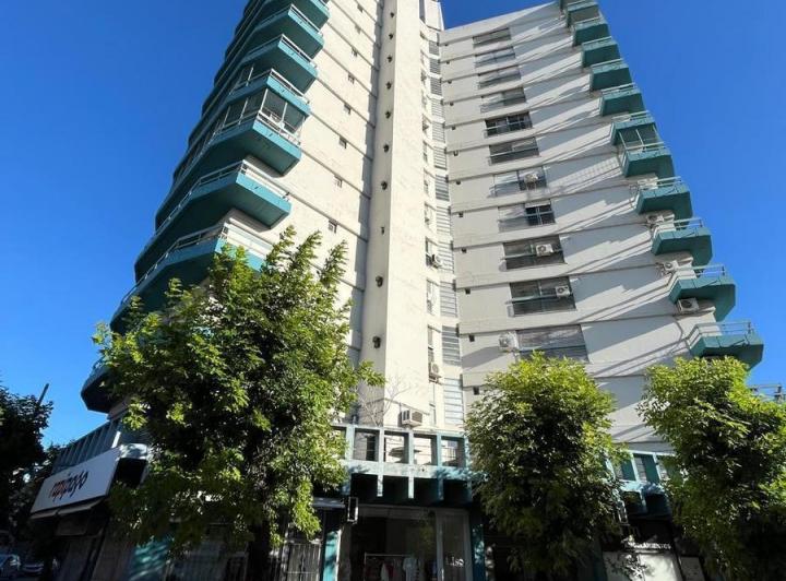 Departamento · 95m² · 4 Ambientes · 1 Cochera
