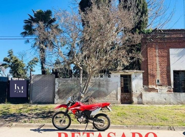 Terreno · 731m²