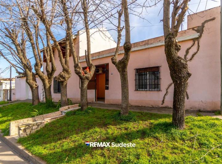 Casa · 171m² · 4 Ambientes · 1 Cochera