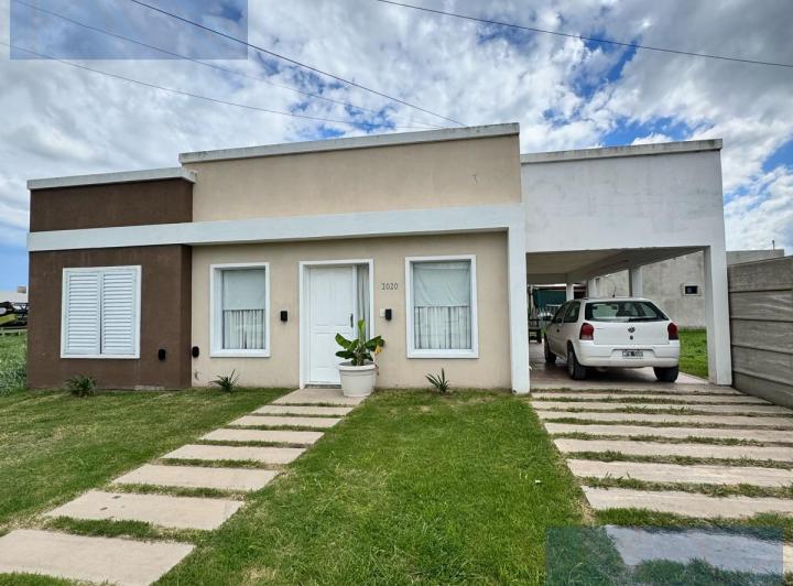 Casa · 80m² · 4 Ambientes · 1 Cochera
