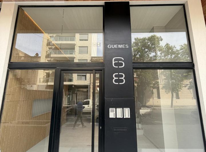 Departamento · 83m² · 4 Ambientes · 1 Cochera