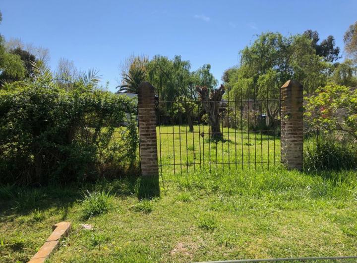 Terreno · 1200m²