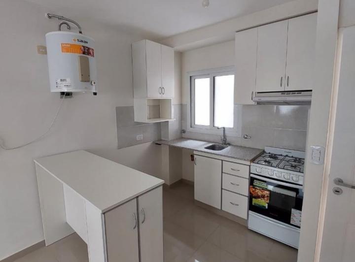 Departamento · 32m² · 2 Ambientes · 1 Cochera