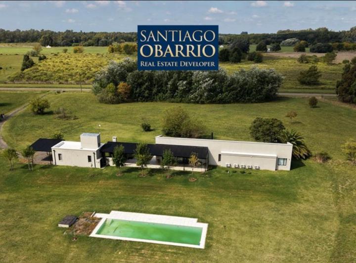 Casa · 180m² · 4 Ambientes