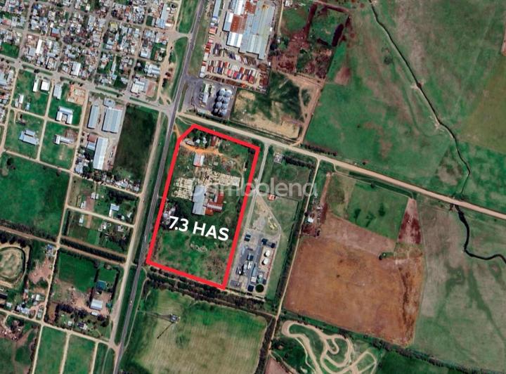 Terreno · 73000m²