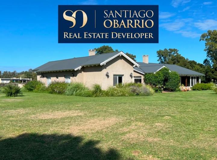 Casa · 240m² · 5 Ambientes