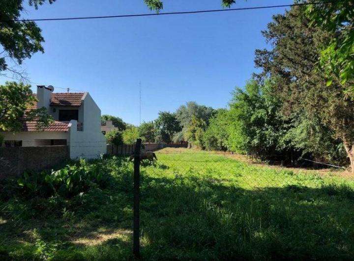 Terreno · 998m²