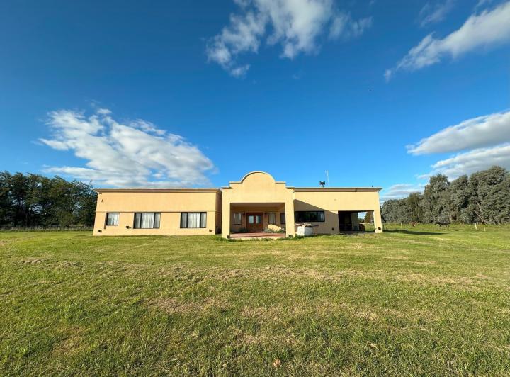 Casa · 167m² · 4 Ambientes · 1 Cochera