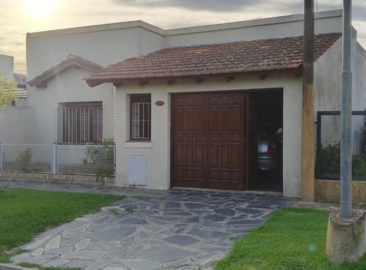 Casa · 85m² · 2 Dormitorios