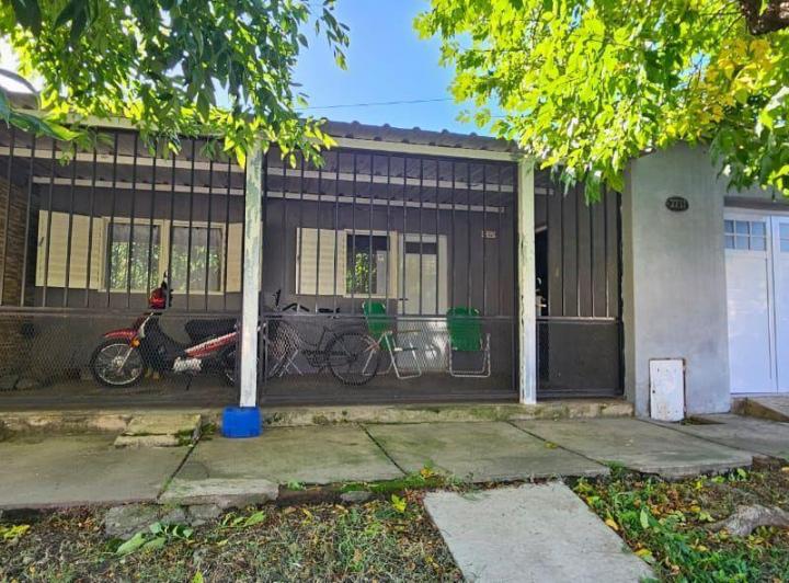 Casa · 100m² · 4 Ambientes · 1 Cochera