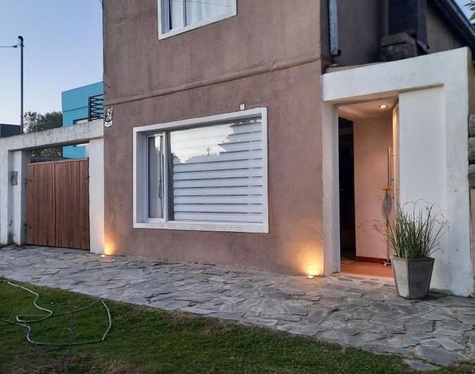 Casa · 90m² · 3 Ambientes · 1 Cochera