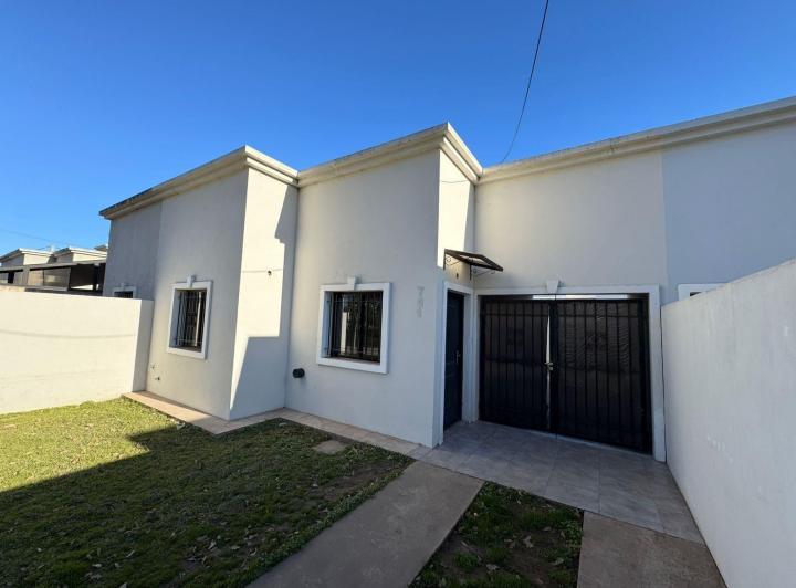 Casa · 50m² · 3 Ambientes · 1 Cochera