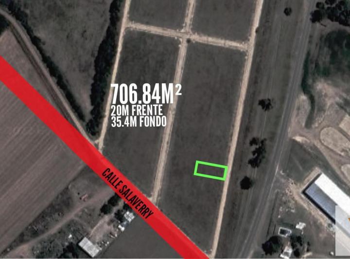 Terreno · 706m²