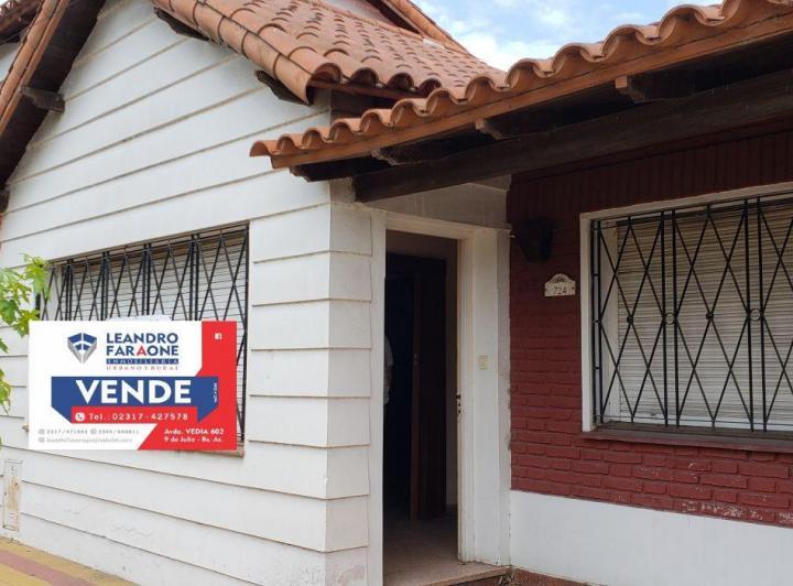 Casa · 140m² · 4 Ambientes · 1 Cochera