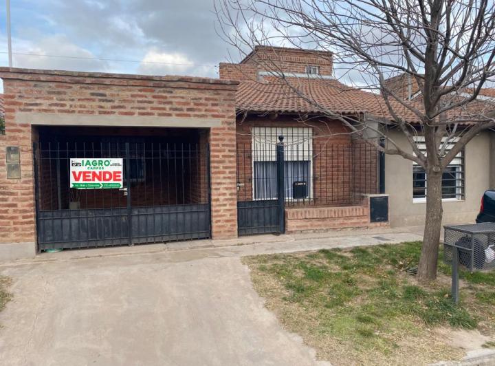 Casa · 115m² · 7 Ambientes · 1 Cochera