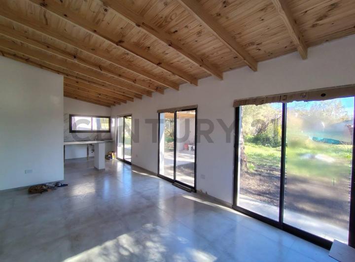 Casa · 115m² · 4 Ambientes · 3 Cocheras