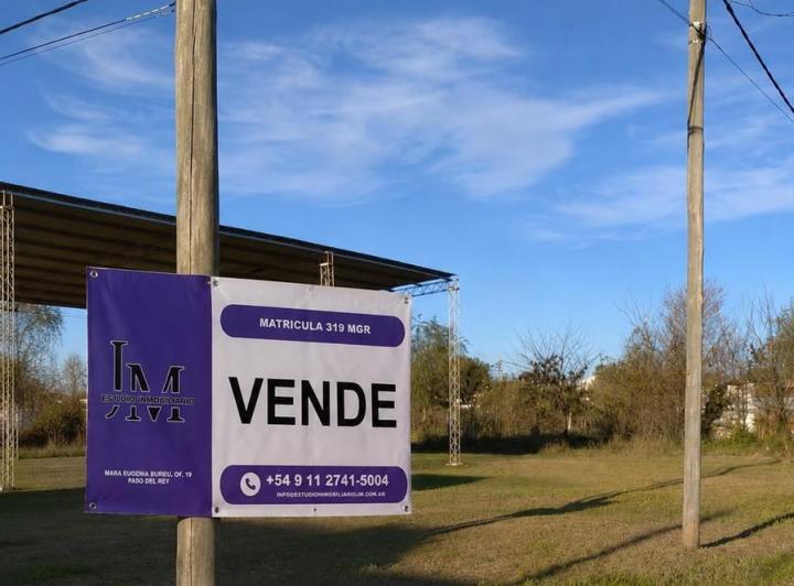 Terreno · 394m²