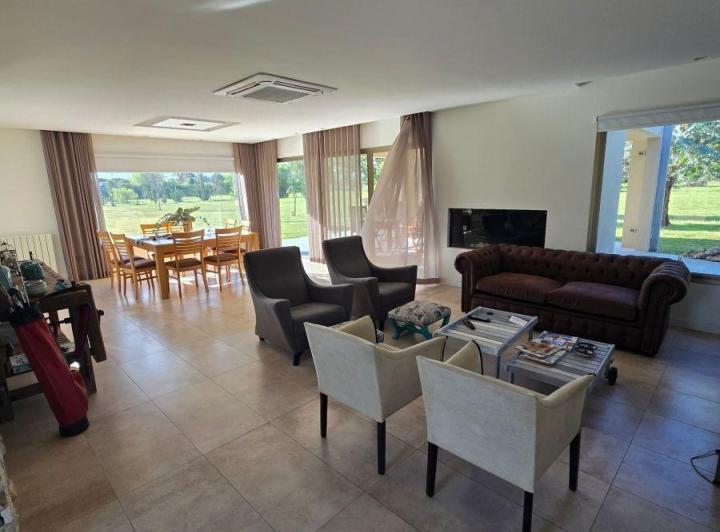 Quinta vacacional · 180m² · 3 Ambientes