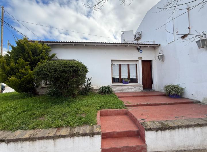 Casa · 150m² · 6 Ambientes · 1 Cochera