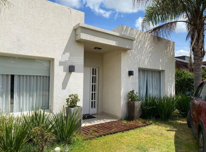 Casa · 105m² · 5 Ambientes