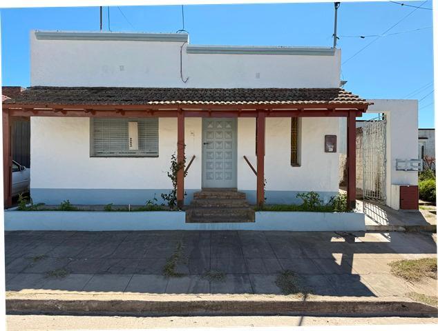 Casa · 90m² · 5 Ambientes