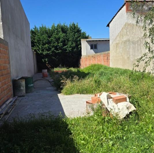 Terreno · 375m²