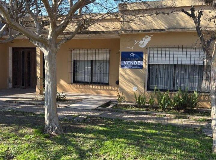 Casa · 148m² · 4 Ambientes · 1 Cochera
