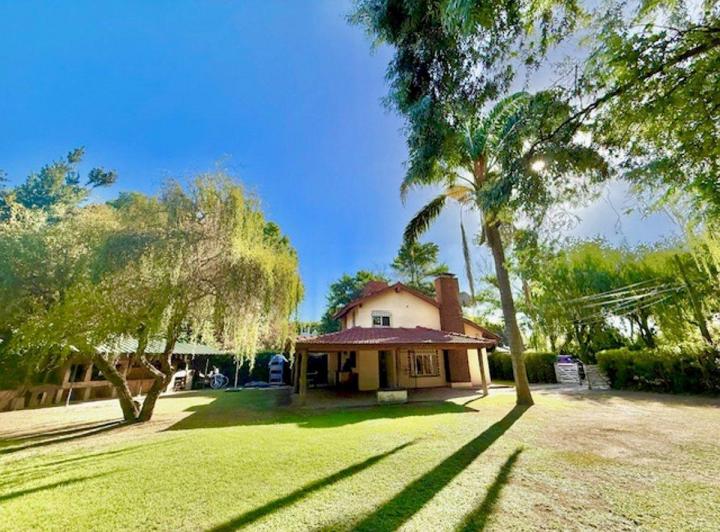 Casa · 40m² · 3 Ambientes · 1 Cochera