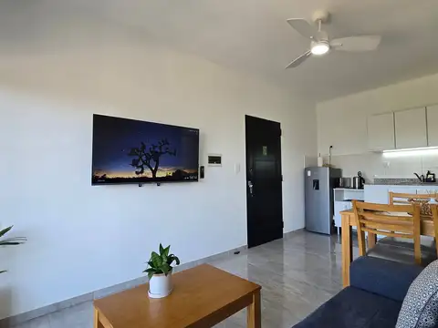 Departamento 2 ambientes con pileta y cochera a 400 m de termas – federación
