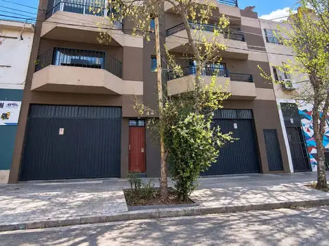 Venta de departamento planta alta coronel dorrego