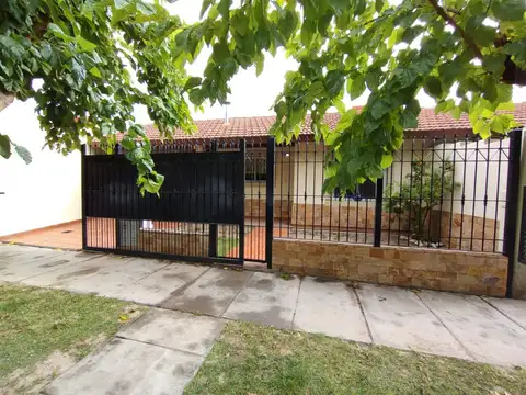 Se vende casa apta crédito en lujan ,mendoza
