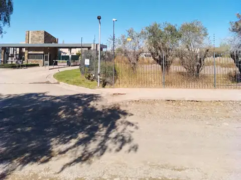 Lote esquina junto a terrazas park maipú