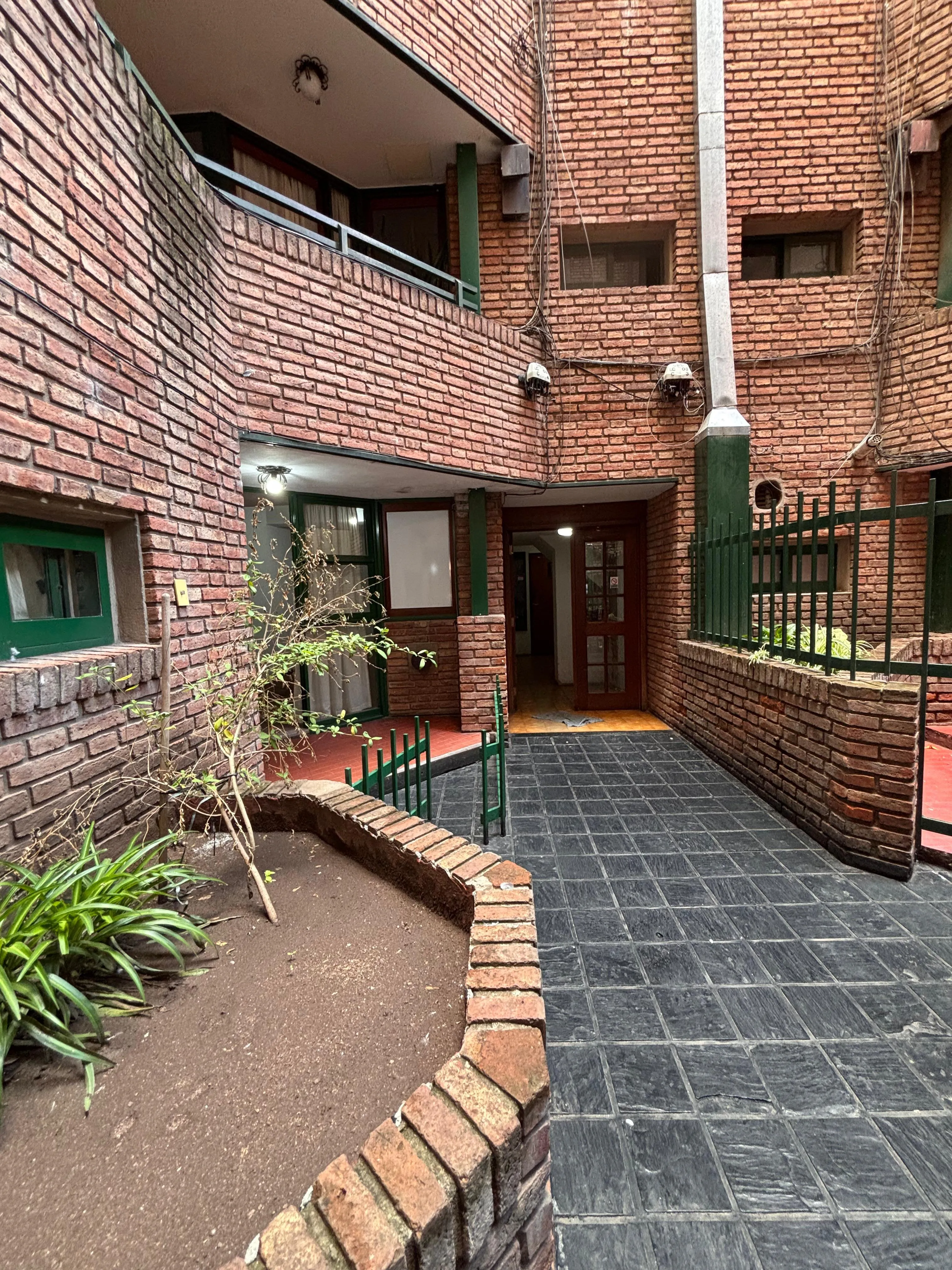 1 Dormitorio con patio - Buenos Aires 930 - Nueva Cordoba