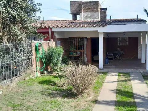 Se vende casa en ph en sol y rio